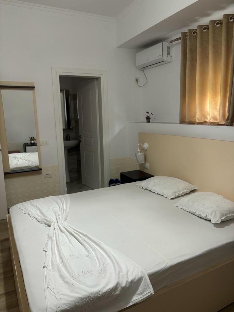Guest House Adi Hoxha Berat Kültér fotó
